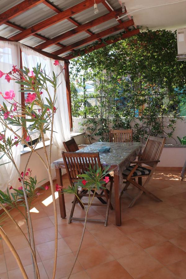 Apartments Neno Πούλα Εξωτερικό φωτογραφία