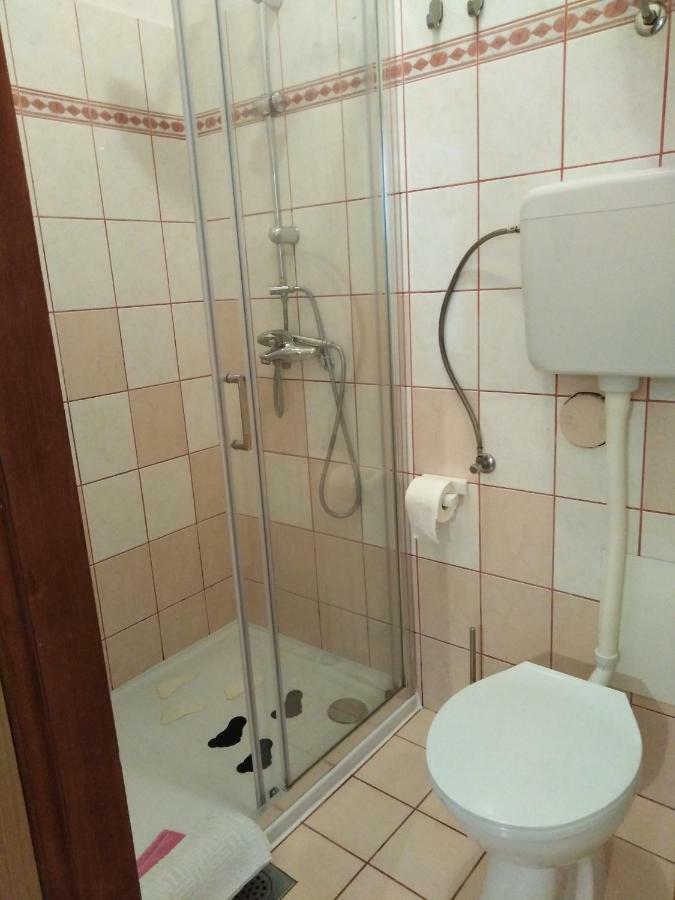 Apartments Neno Πούλα Εξωτερικό φωτογραφία